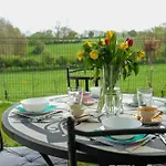Appartement Le Val 004, Appart. Neuf, Jardin, Parking *