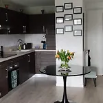Appartement Le Val 004, Appart. Neuf, Jardin, Parking